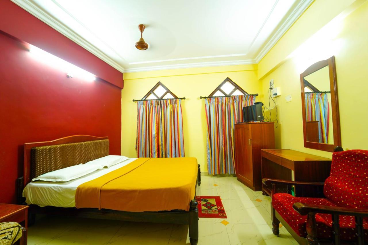 Amogha Residency Hotel ไมซอร์ ภายนอก รูปภาพ