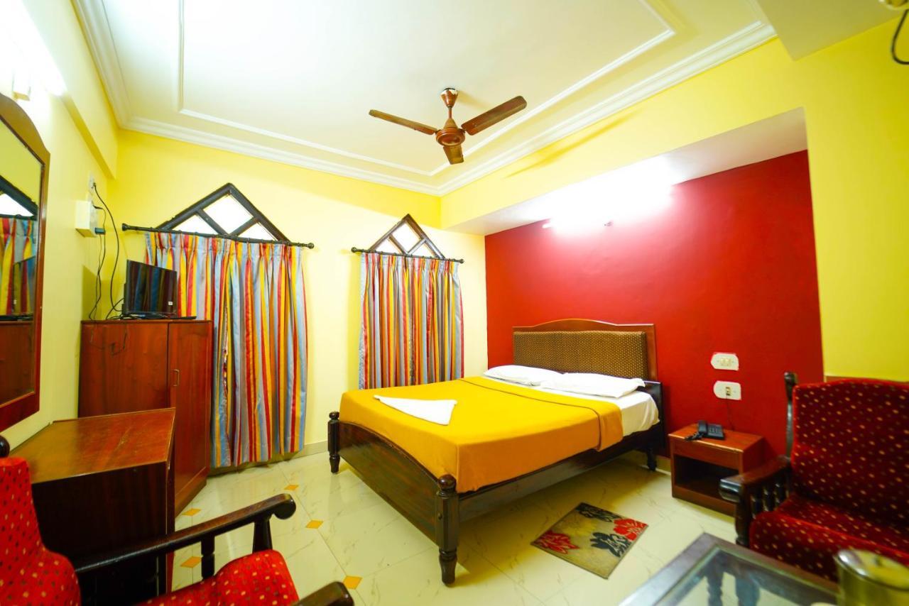 Amogha Residency Hotel ไมซอร์ ภายนอก รูปภาพ