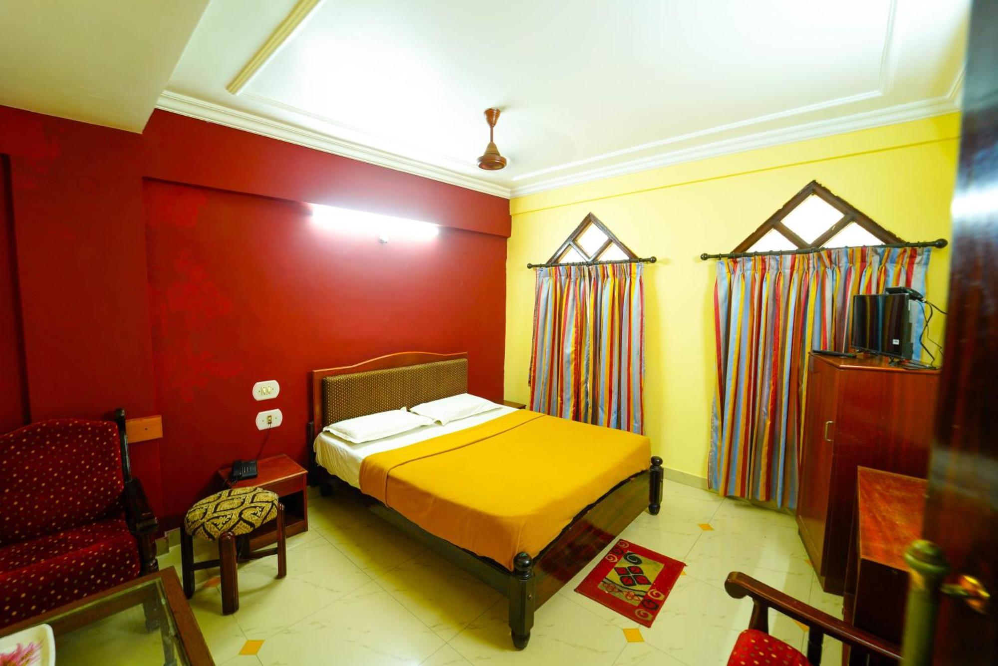 Amogha Residency Hotel ไมซอร์ ภายนอก รูปภาพ